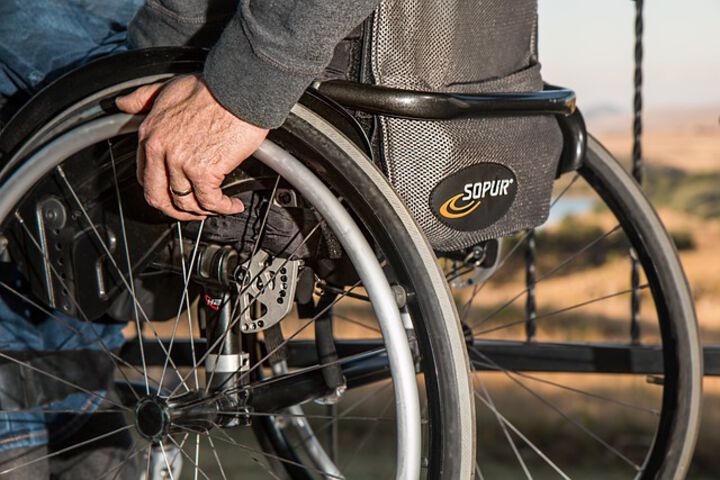 100% увеличение за помощни средства на хората с увреждания предвиждат нормативни промени