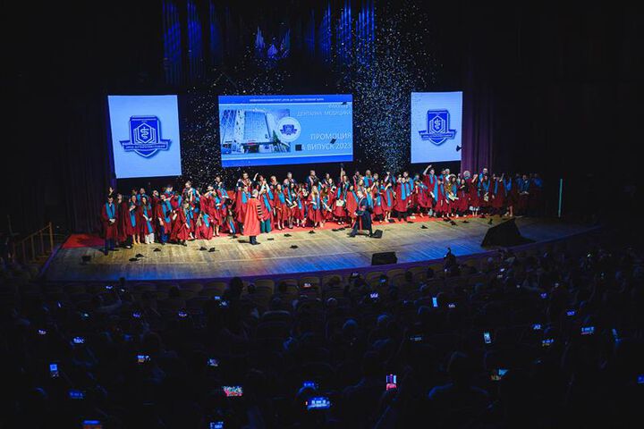 Дипломираха се 92-ма абсолвенти от Випуск 2023 на Факултета по дентална медицина в МУ – Варна