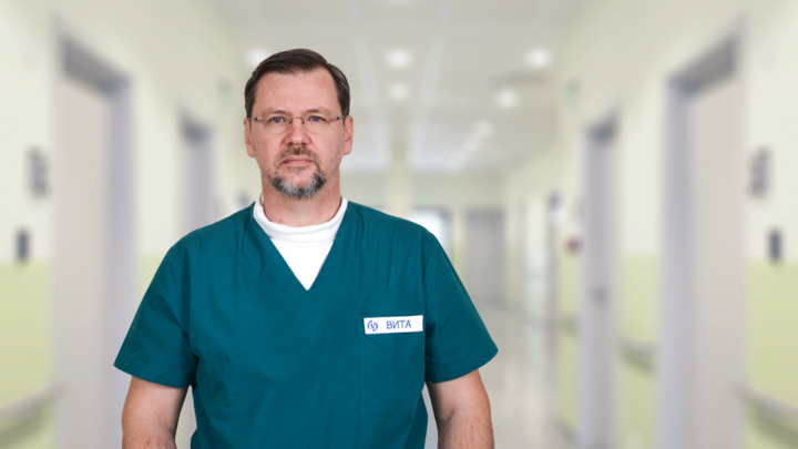 Доц. Владимир Русимов д.м. е новият завеждащ Отделението по ортопедия и травматология на ВИТА