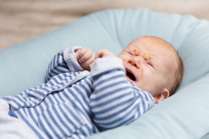 Как с “бял шум” да успокоите бързо ревящото бебе