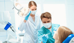 Какво поема НЗОК при посещение на стоматолог?