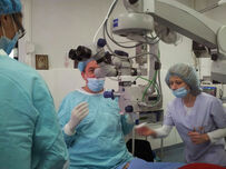 Научна конференция по "очна хирургия на живо" организира д-р Димитър Тасков в Пловдив