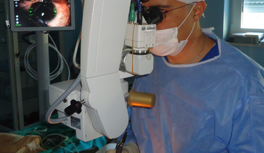 Апаратура „от бъдещето” прецизира операцията на перде в Очна болница „Бургас”