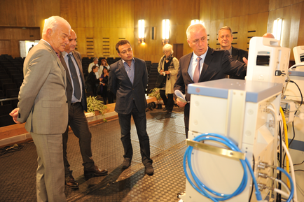 Над 1 милион лева дарения за ВМА през последната година