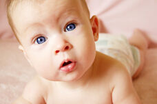„Бебе бонус“ при раждане на дете дават в Очна болница „Бургас“