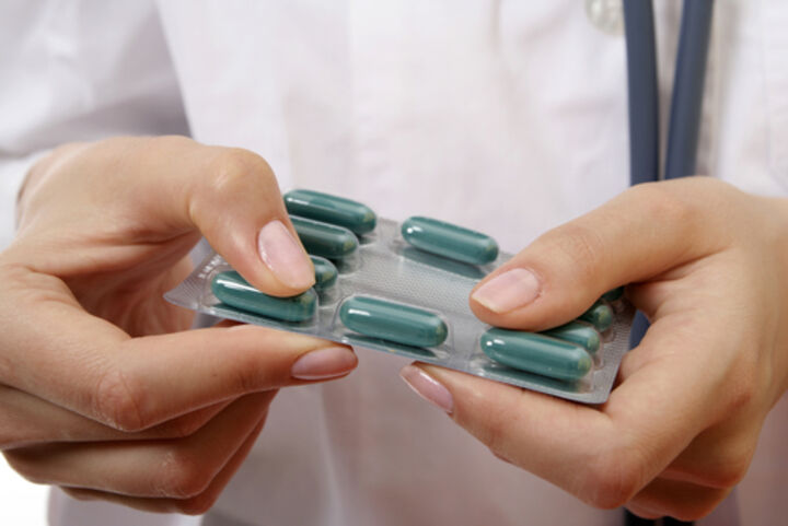 С генерични лекарства се лекуват два пъти повече пациенти без увеличаване на разходите 