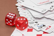 Демографски тенденции и нива на стрес сред работещите в хазартния бизнес (ВИДЕО)