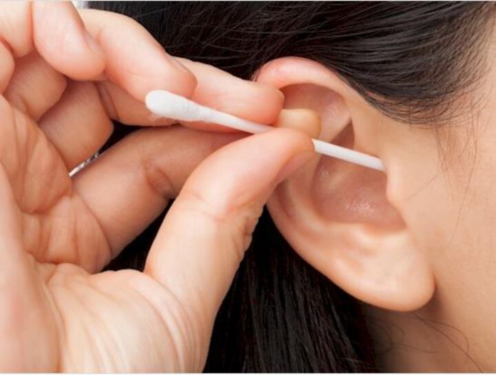 УНГ-специалисти в САЩ: Не използвайте клечки за уши, оставете ушната кал