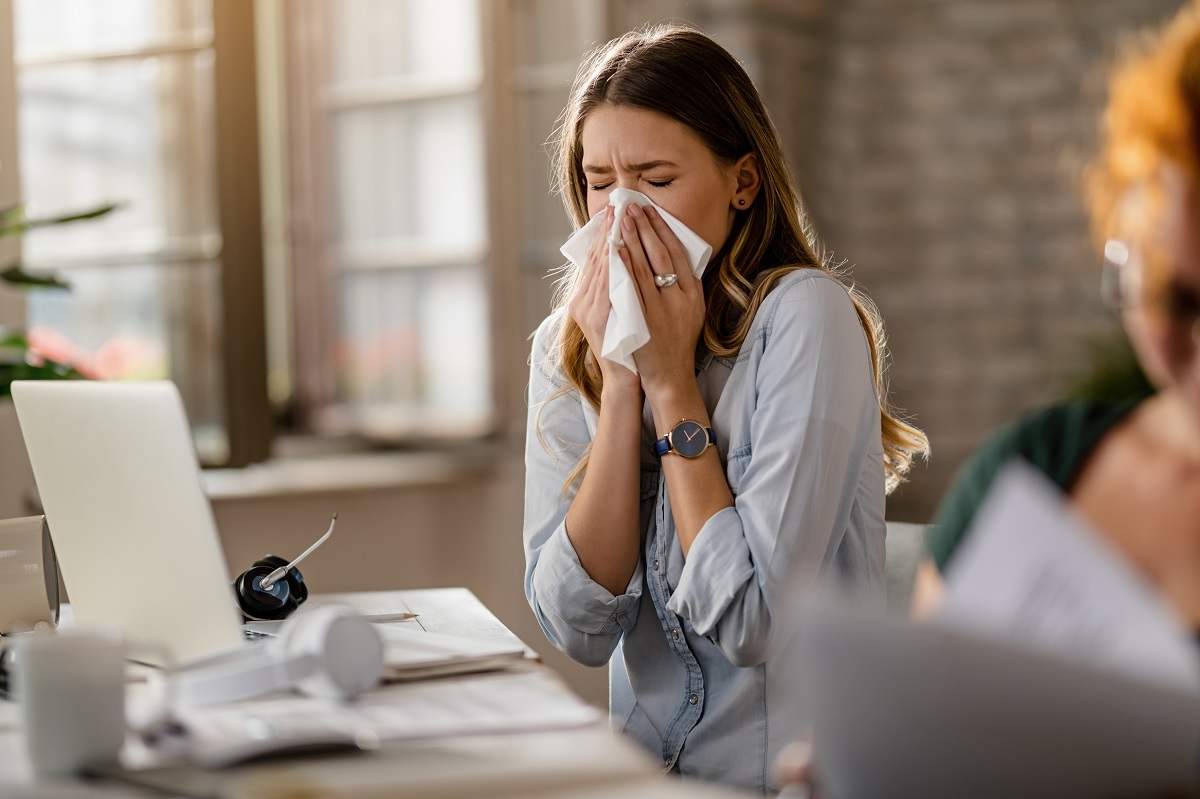 Какво представлява алергичният ринит