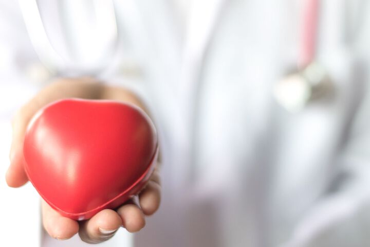 Premature menopause associated with increased risk of heart problems