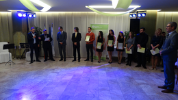 БФС връчи стипендии на студенти по фармация