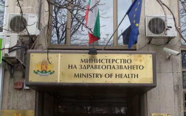 Решенията за лечението на български граждани в чужбина ще се взима изцяло от НЗОК 