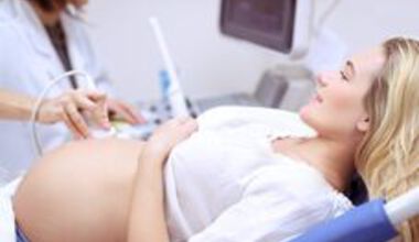 Pränataldiagnostik: weiterführende Tests in der Frühschwangerschaft