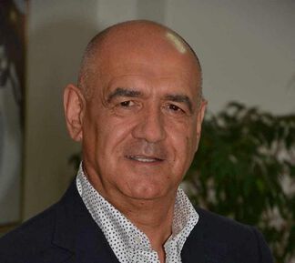 Д-р Д. Дечев: Няма риск за достъпа на деца до лечение в чужбина