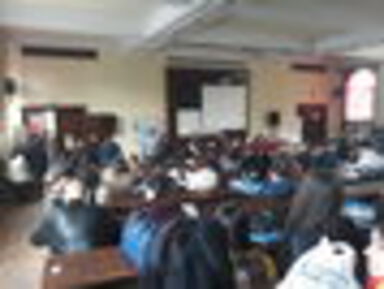 Фармацевти и студенти се обучаваха по време на форум в София