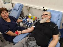 25 години Кръвен център-ВМА: Актьори и мотористи дариха кръв безвъзмездно