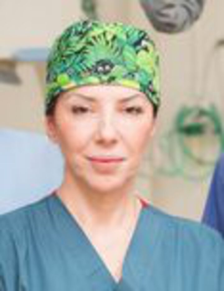 Д-р Мариана Контева: В Аджибадем Кардиохирургична болница Бургас се приложи успешно метода Chimney на пациент с огромна абдоминална аневризма