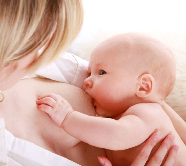 Longer breastfeeding lowers the risk of liver disease