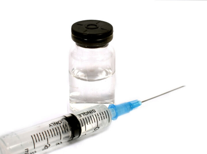 Противогрипни ваксини ще има в аптеките през следващата седмица, не е късно за имунизация