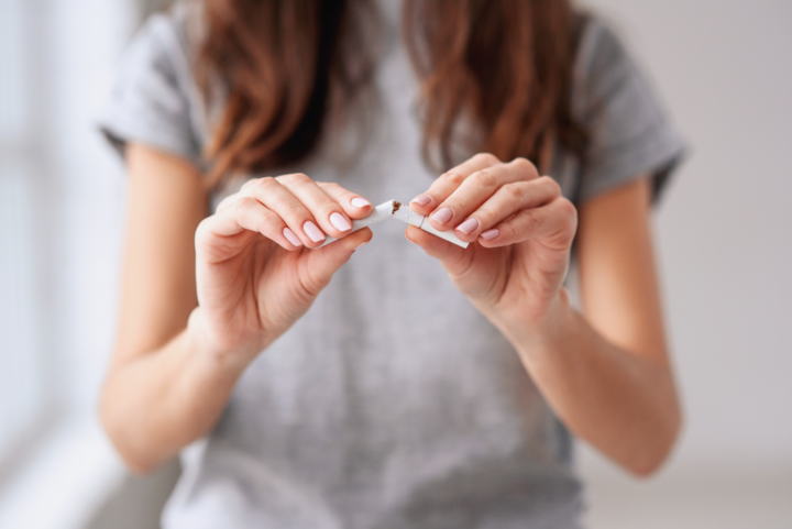 Premature menopause increases the risk of bladder cancer among smokers
