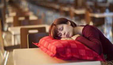 Welche Auswirkungen hat eine schlaflose Nacht auf unseren Körper?