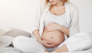 Лечение на запек при бременност с натурални средства