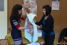 Среща-демонстрация "Първи грижи за новороденото"