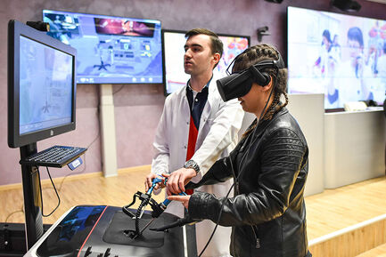 2000 души посетиха МУ-Варна в Дните на отворени врати