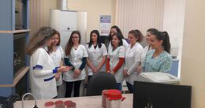 За трета поредна година най-модерната  лаборатория в Бургас и областта се превърна в база за обучение на бъдещи медицински сестри