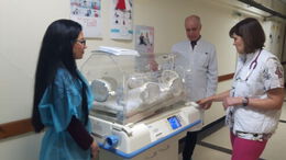 Фондация "Нашите недоносени деца" дари нов кувьоз на Отделението по неонатология на УМБАЛ Бургас