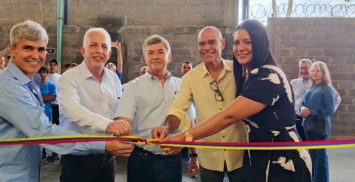 Fondoin e Indugas inauguran el primer Centro Nacional de Recuperación de Refrigerantes en Venezuela.